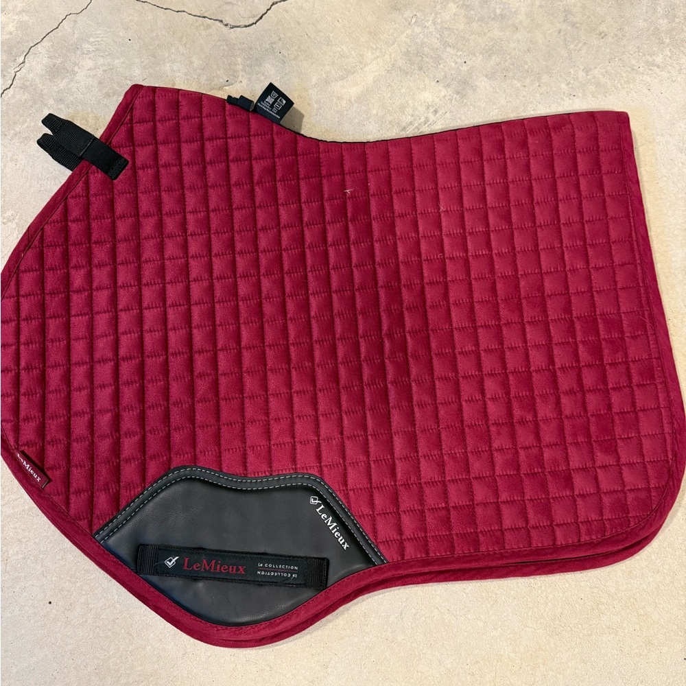 LeMieux Burgundy Saddle Pad